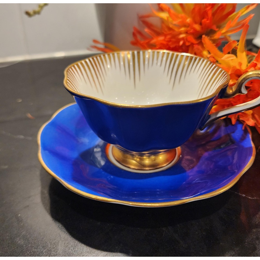 Royal Albert Cobalt Blue Teacup Saucer Vintage Gold Sunburst Bone China 3364